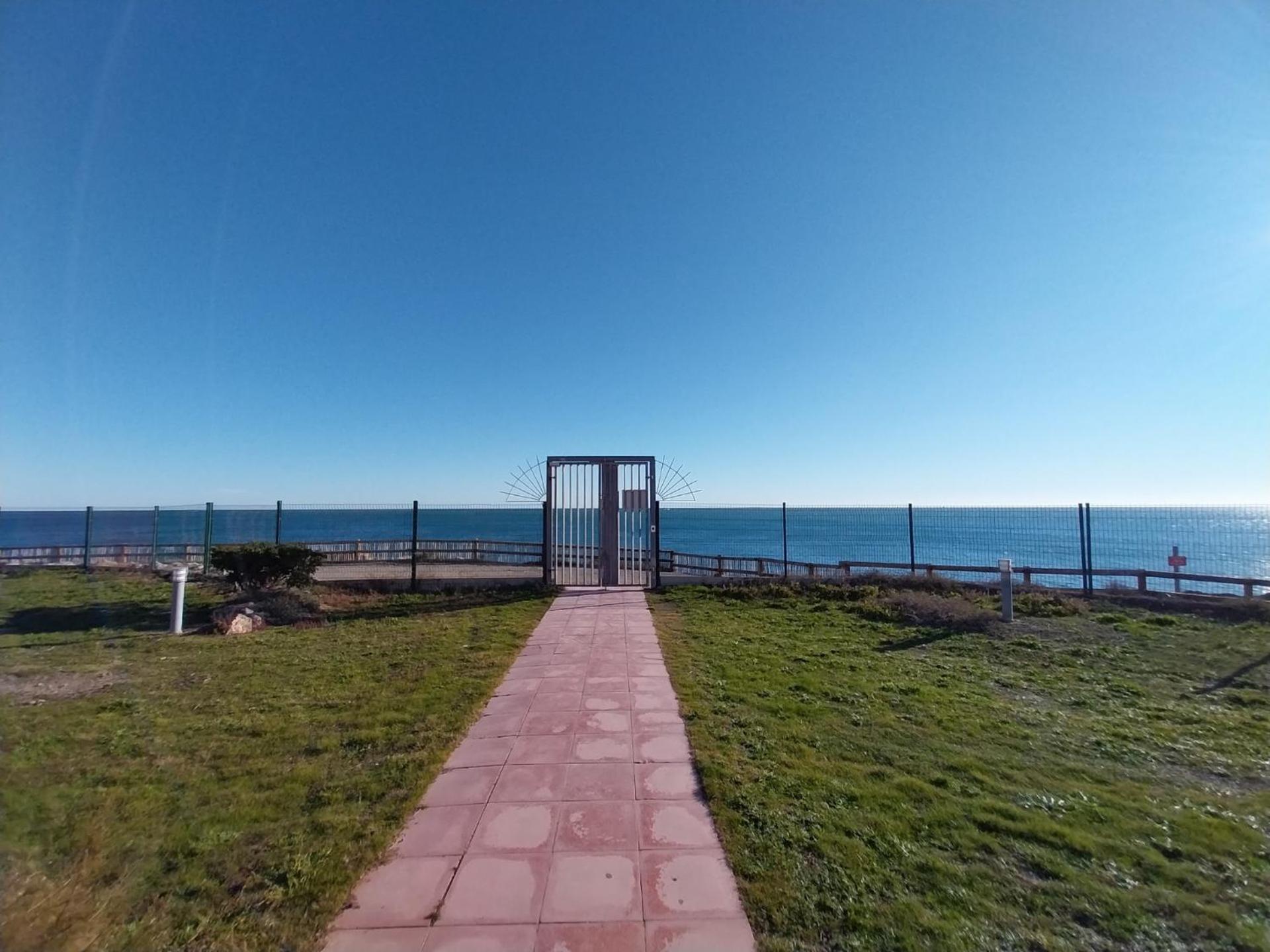 Studio Vue Mer Avec Pkg, Piscine, Tennis, Plage Direct Sète Exterior foto